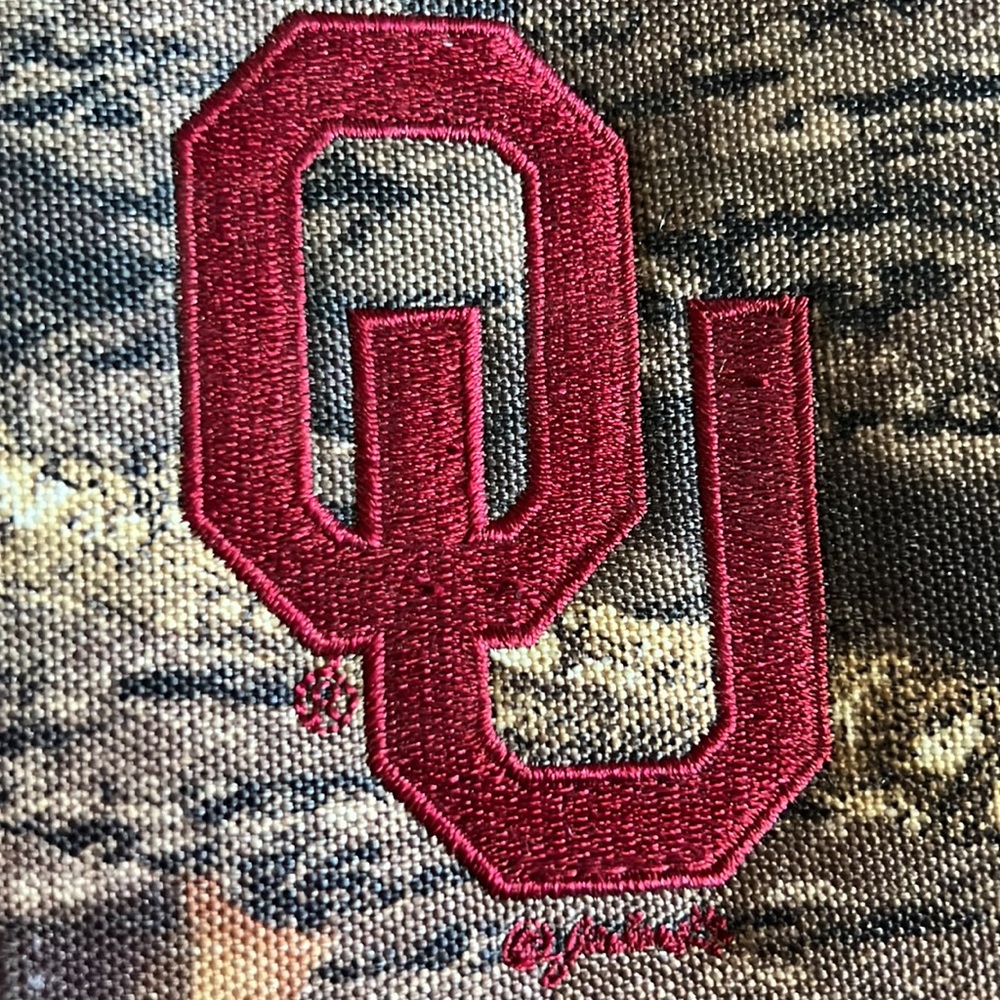 Officially licensed OU purse, EUC - Picture 5 of 5